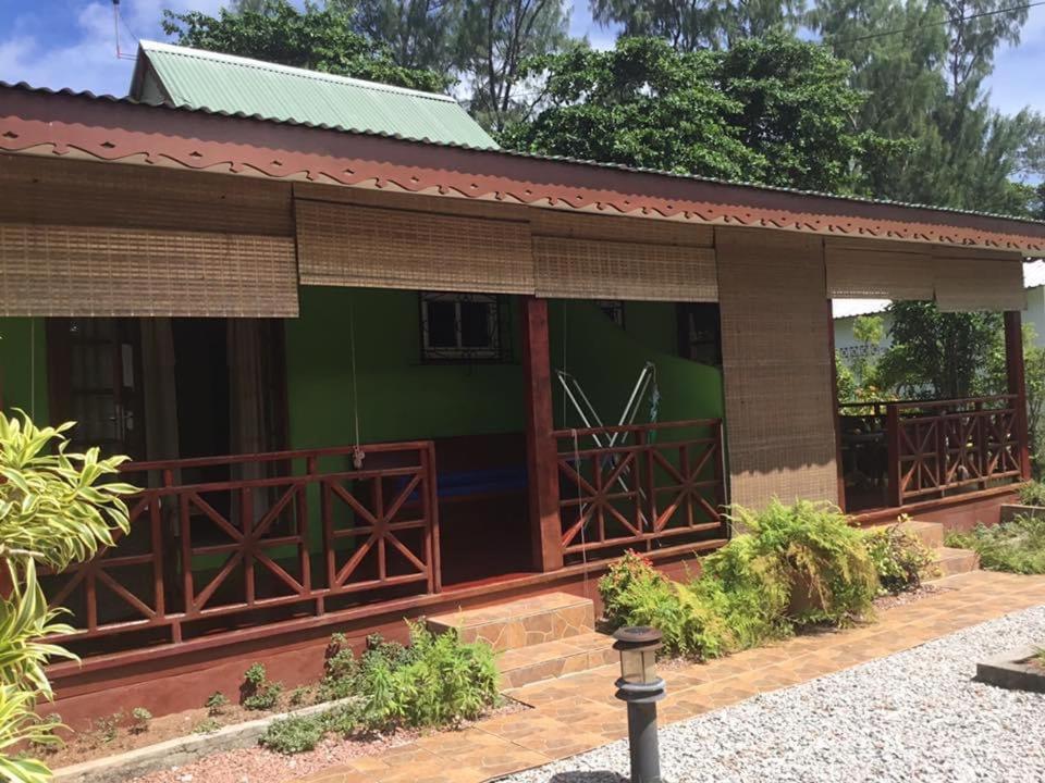 Benjamine'S Guesthouse La Digue Dış mekan fotoğraf