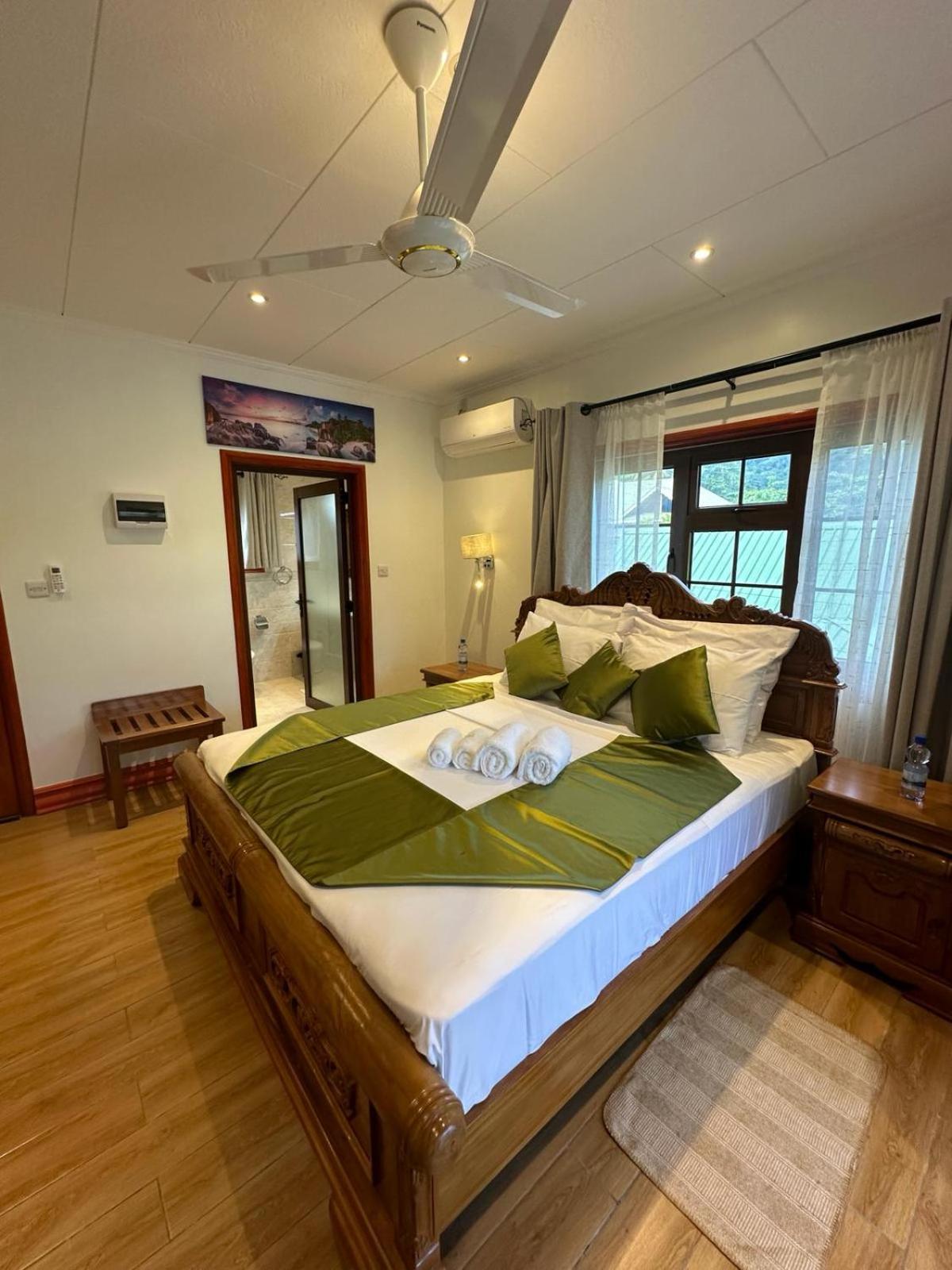 Benjamine'S Guesthouse La Digue Dış mekan fotoğraf