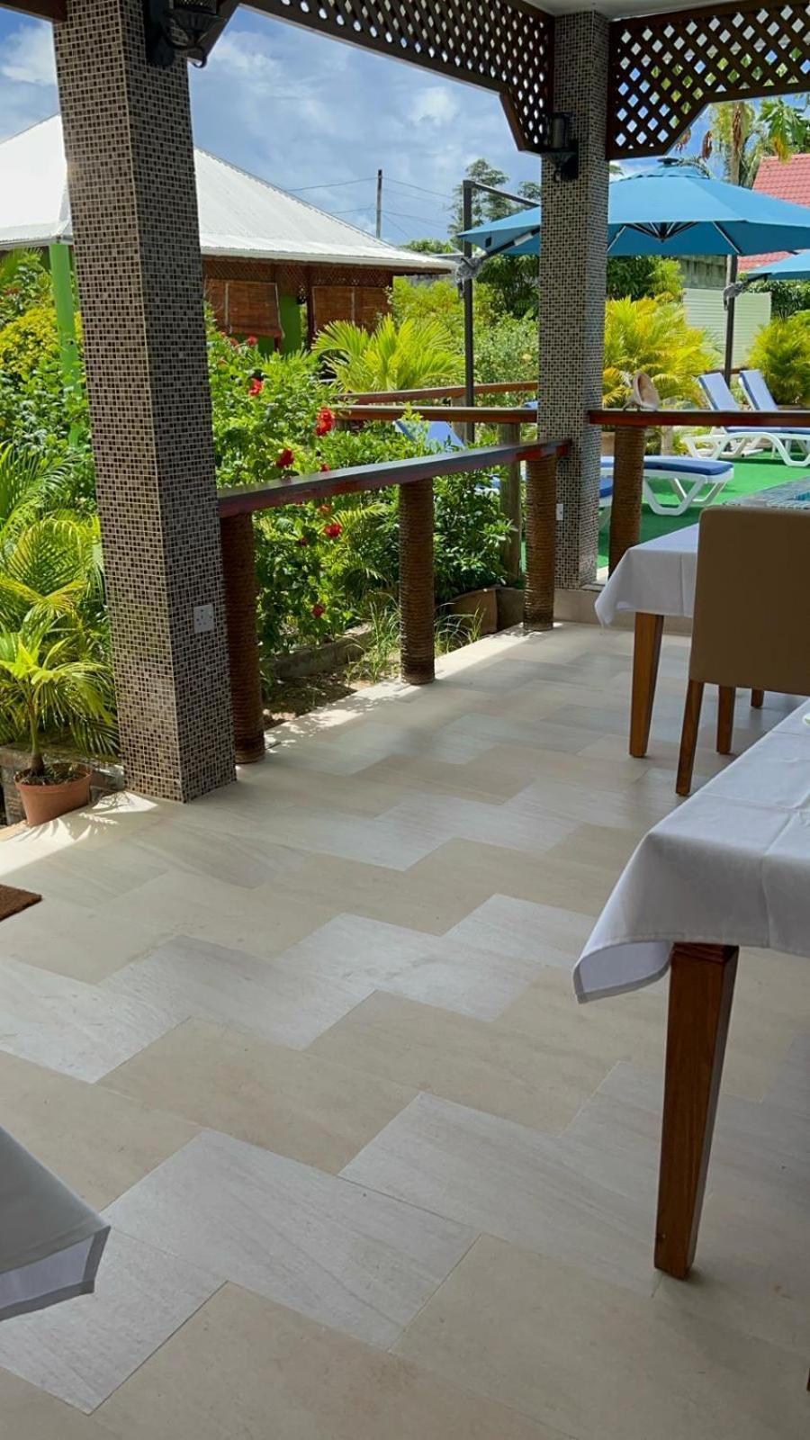 Benjamine'S Guesthouse La Digue Dış mekan fotoğraf
